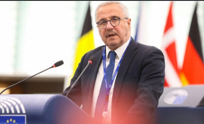 maniatis