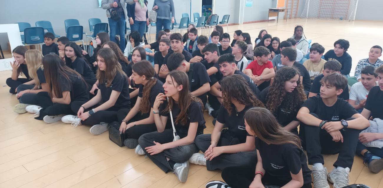 gymnasio-agion-theodoron-italia-ekdromi