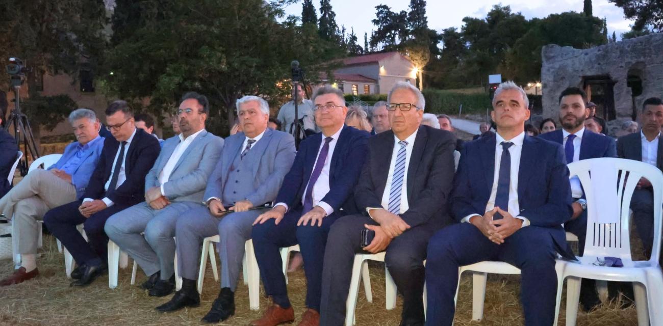 mnimonio-synergasias-korinthos