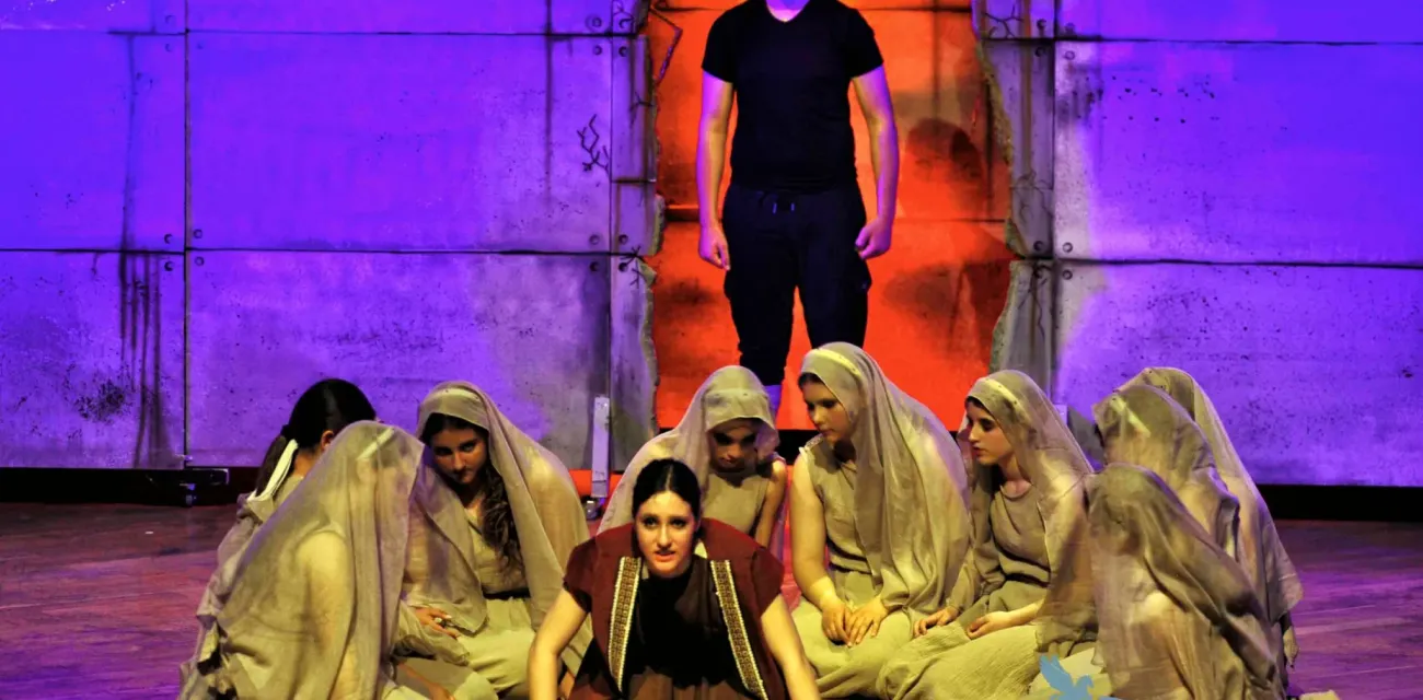 theatro-festival-korinthos