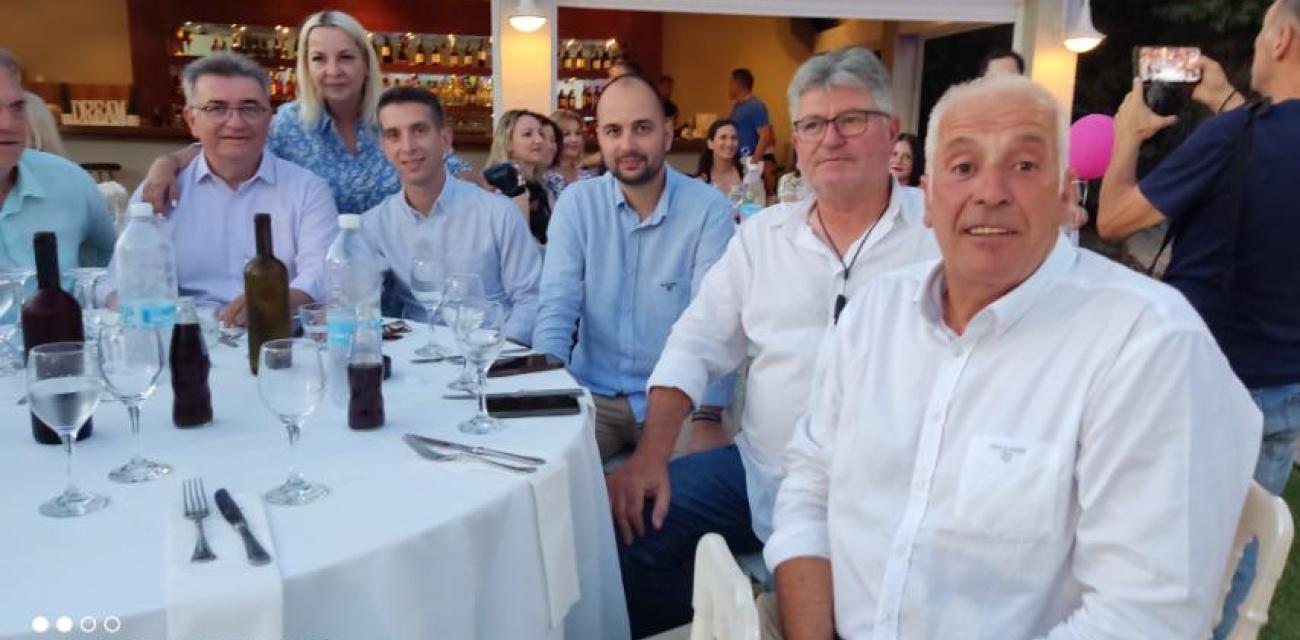GIORTI VREFONIPIAKON STATHMON 