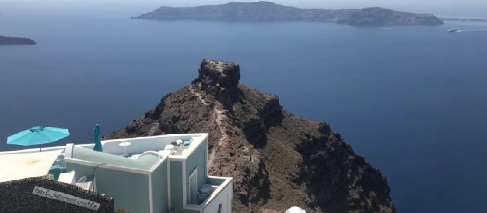 santorini