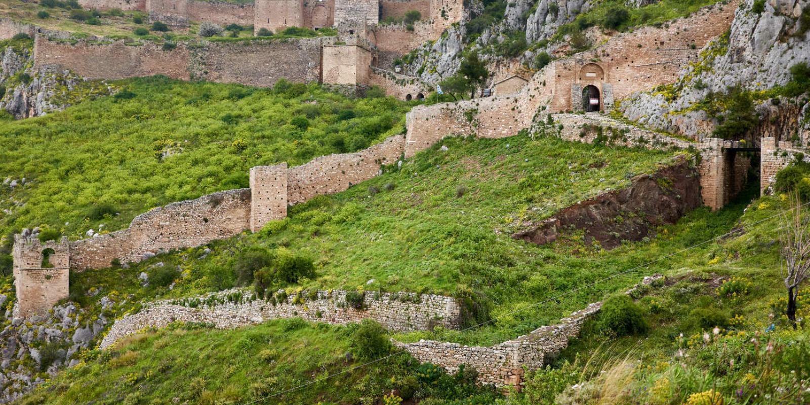 To Κάστρο Ακροκορίνθου-1