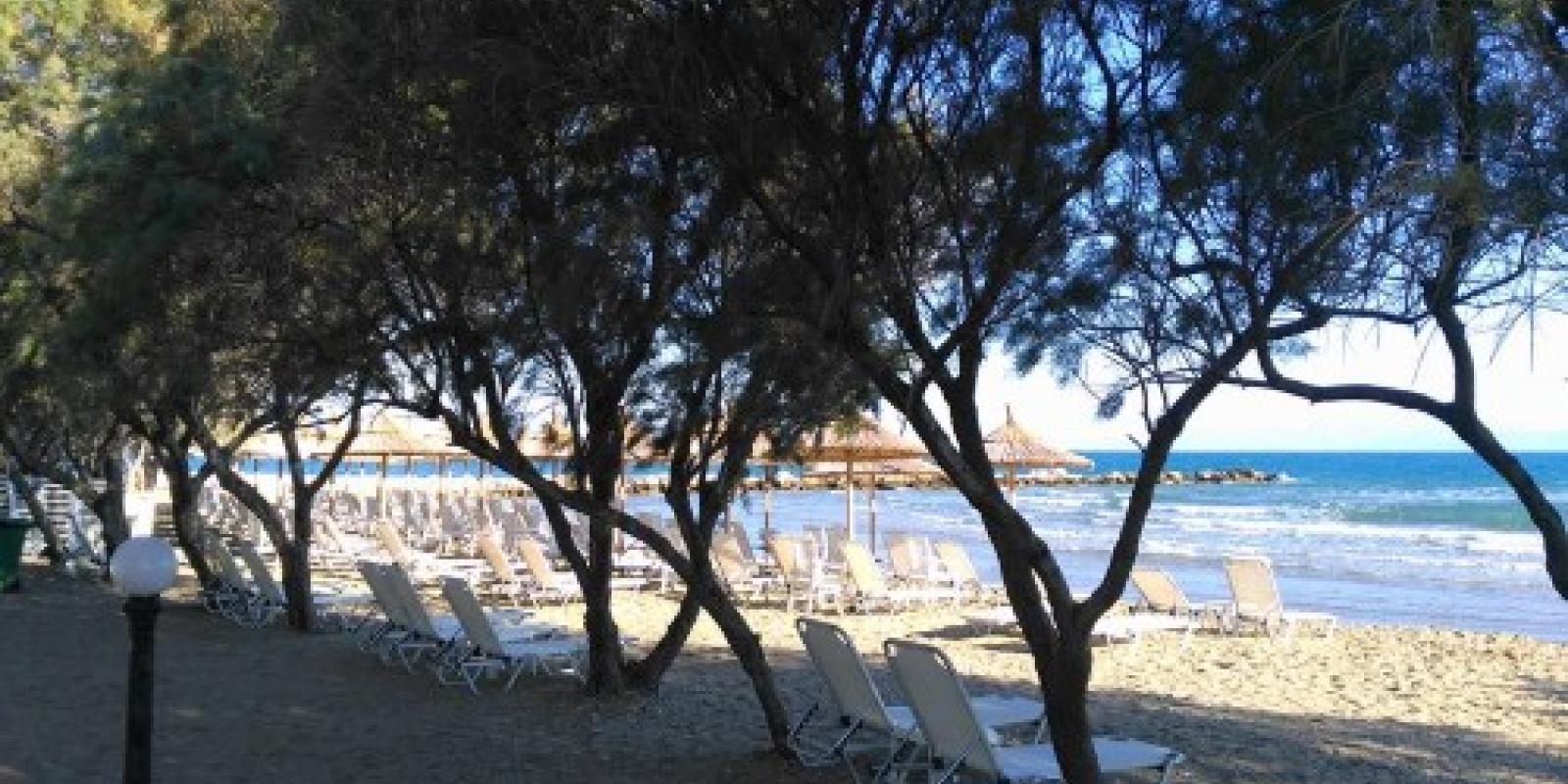 paralia-korinthia