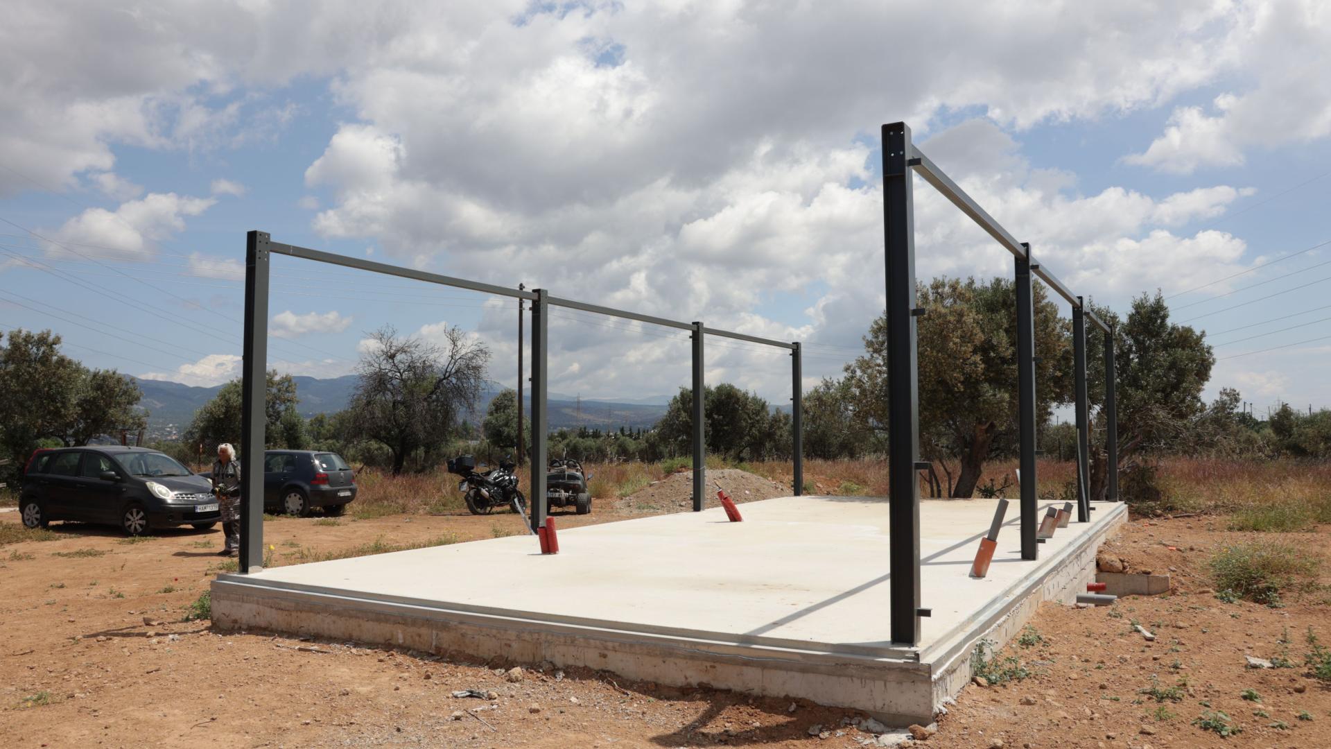 domi-adespota-zoa-korinthos