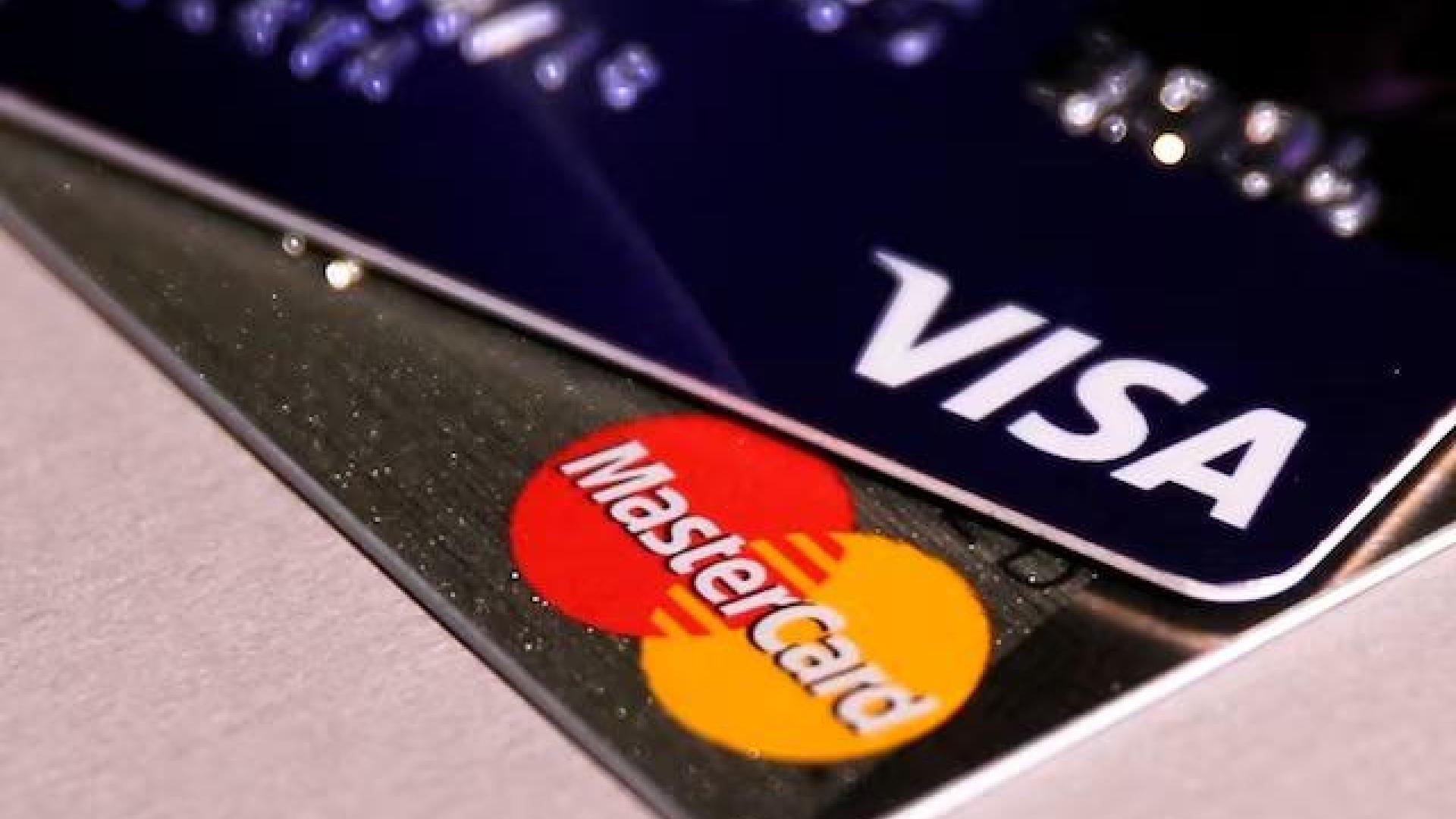 visa-mastercard-oikonomia-kartes