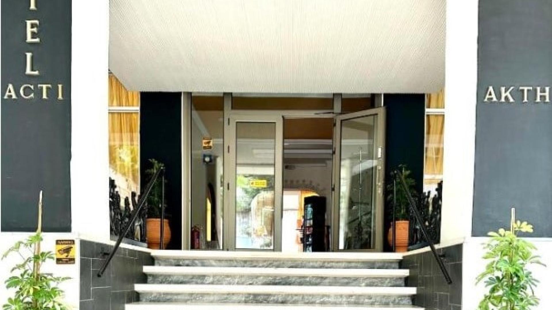 xenodoxeio-loutraki-akti